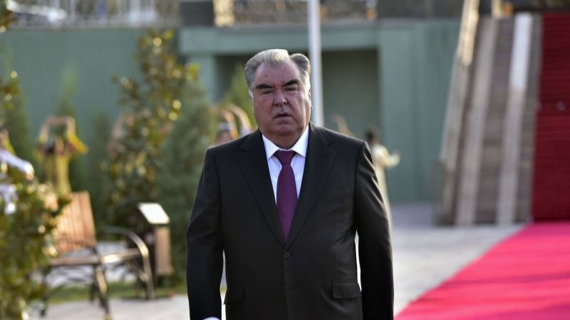 Эмомалӣ Раҳмон бо як сафари корӣ ба вилояти Суғд меравад Эмомалӣ Раҳмон бо як сафари корӣ ба вилояти Суғд меравад