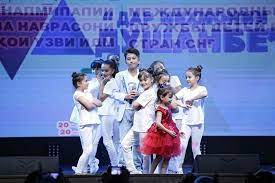 В Душанбе проходит фестиваль «Цветы столицы»