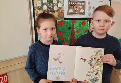 Школьники из России отправляют книги сверстникам в Таджикистан 