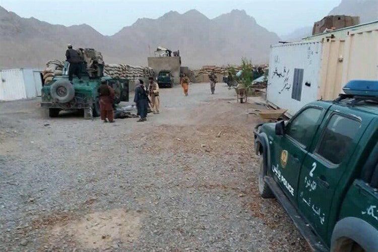 Талибы захватили афганский район на границе с Таджикистаном