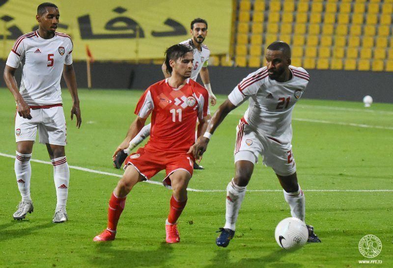 Сборная Таджикистана по футболу уступила сборной ОАЭ, сначала ведя в счете