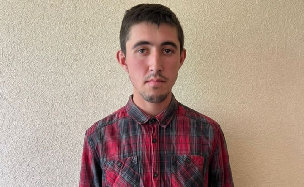 В Душанбе задержали 19-летнего парня за грубое обращение с девушкой на улице