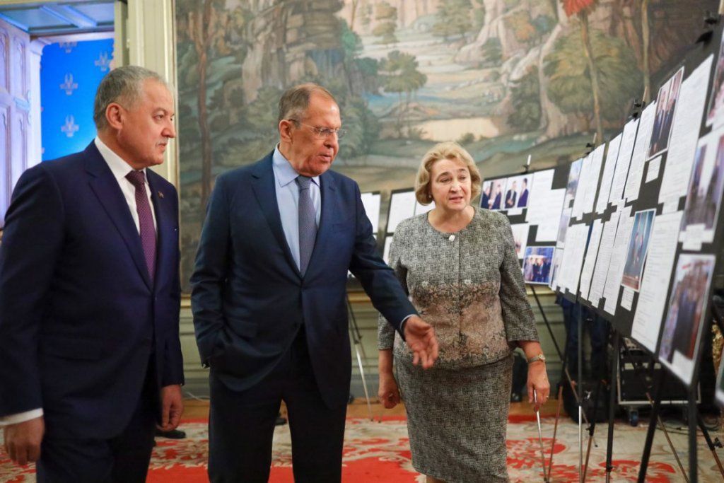 В Москве открылась выставка о таджикско-российских дипотношениях