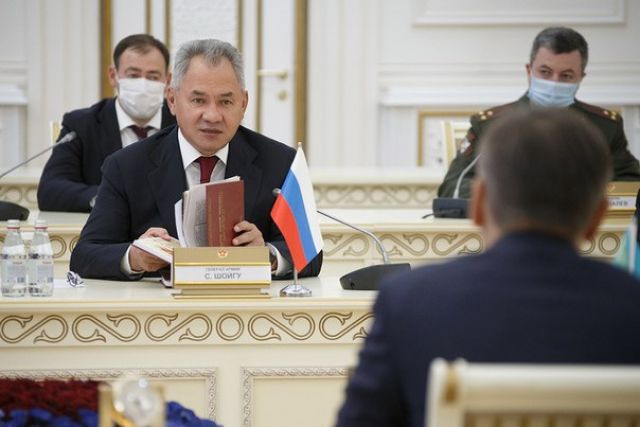 Сергей Шойгу - Вазири мудофиаи Русия ба Душанбе омад Сергей Шойгу - Вазири мудофиаи Русия ба Душанбе омад