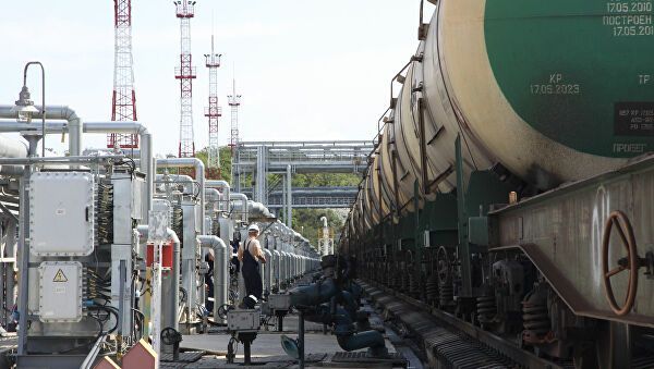 Министерство энергетики отчиталось о производстве и импорте нефтепродуктов