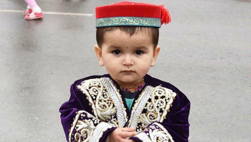 В Таджикистане стали реже называть детей не национальными именами