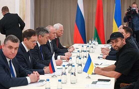 В Беларуси состоялись пятичасовые переговоры России с Украиной