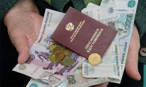 Таджикистанцы в России будут получать российские пенсии