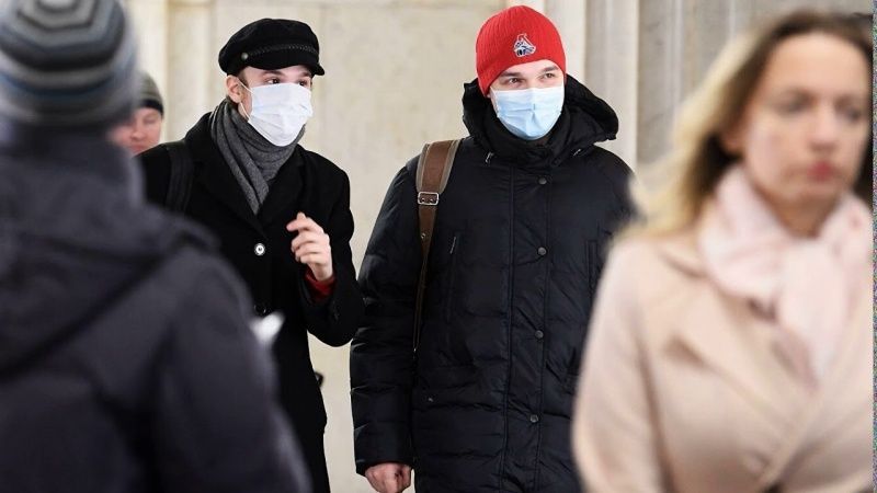 В Роспотребнадзоре считают, что россияне смогут отказаться от масок в этом году В Роспотребнадзоре считают, что россияне смогут отказаться от масок в этом году