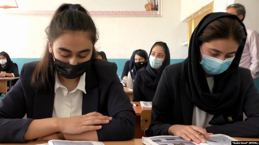 Минобразования Таджикистана и ЮНЕСКО обсудили вопрос обучения афганских беженцев