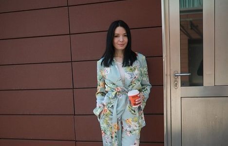 «Ценители эксклюзива никогда не перейдут на масс-маркет!». Российский дизайнер с таджикскими корнями о постковидной моде и трендах «Ценители эксклюзива никогда не перейдут на масс-маркет!». Российский дизайнер с таджикскими корнями о постковидной моде и трендах