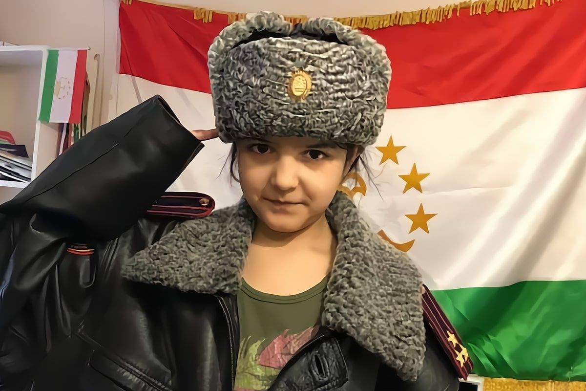 «Она никогда не опускает руки». Как 15-летняя Динора Хабибова попала в престижную армейскую школу России