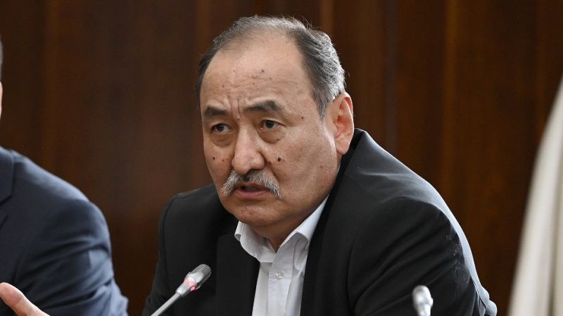 В Кыргызстане уволили министра, проходившего фигурантом по 7 уголовным делам
