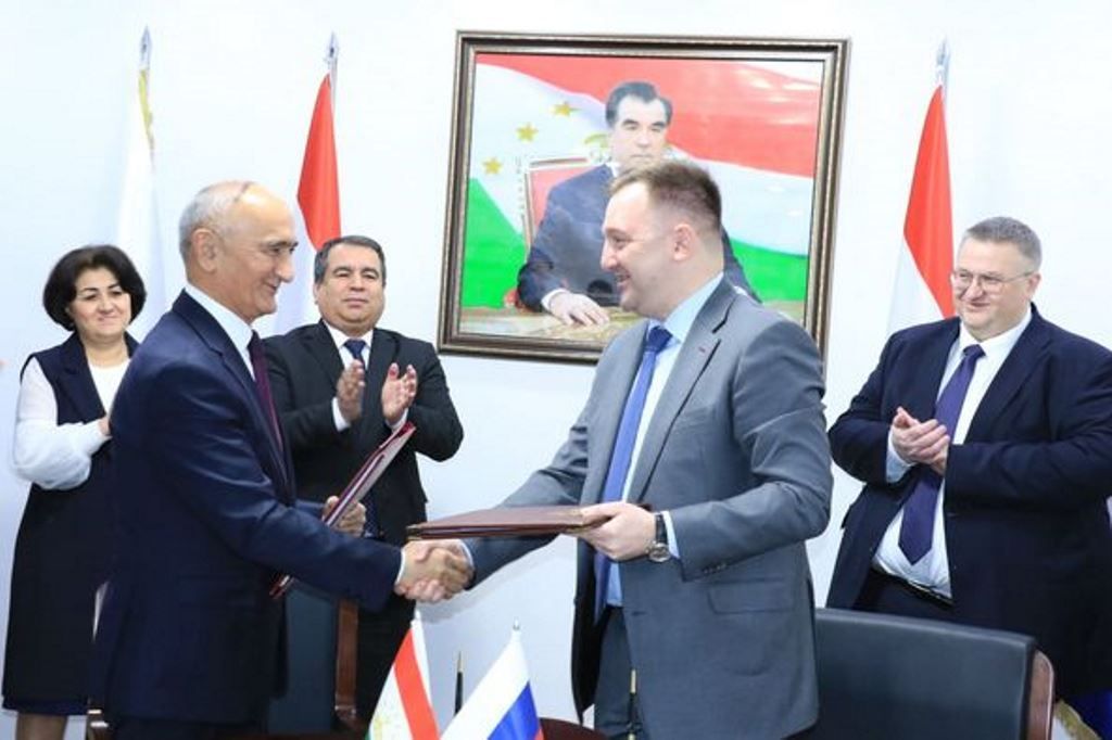 Представители Министерства образования России посетили Таджикистан