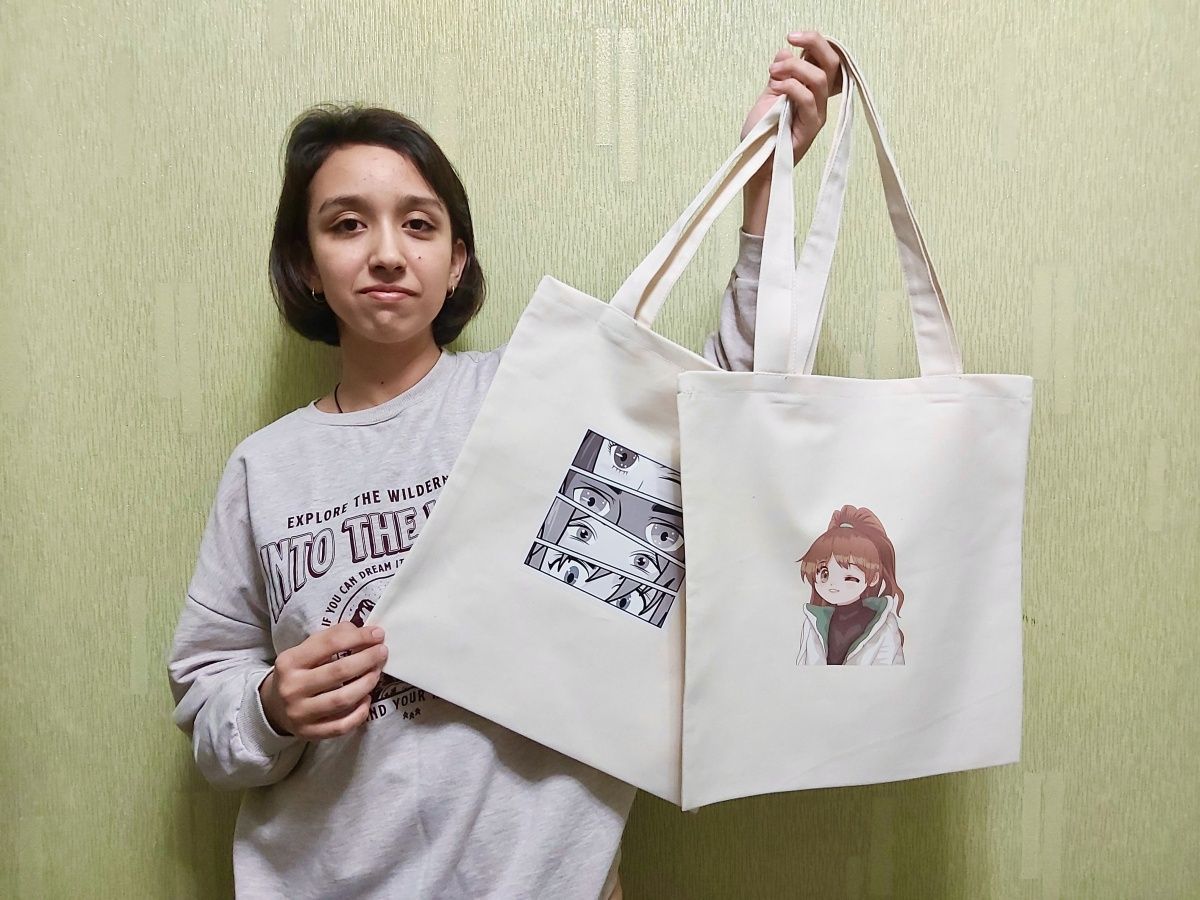 Бизнес в 13 лет: как девочка из Душанбе начала создавать сумки-шопперы на продажу