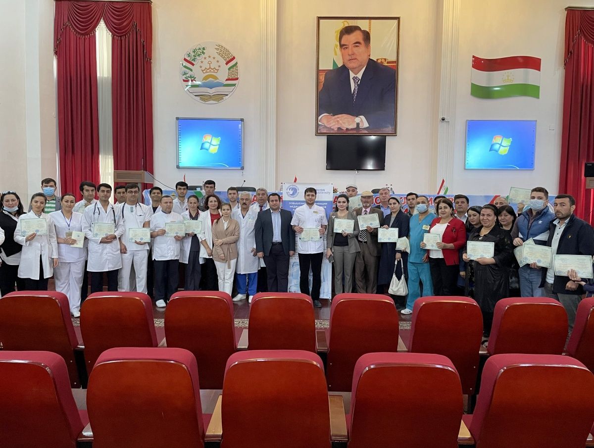Российские специалисты обучили около 100 врачей из Таджикистана передовым медицинским подходам