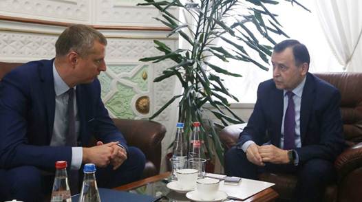 Беларусь будет содействовать развитию промышленности в Таджикистане