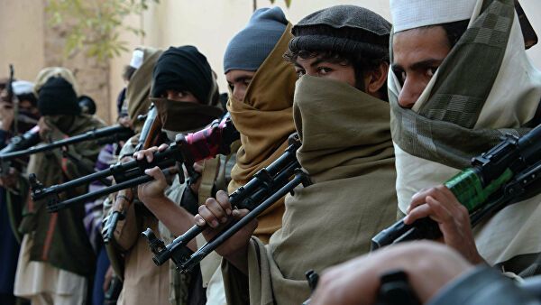 Террористы и наркотрафик: МИД назвал основные угрозы со стороны Афганистана