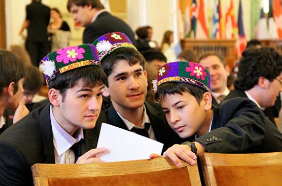 Власти Таджикистана заявили, что стоимость обучения в 2022 году не изменится