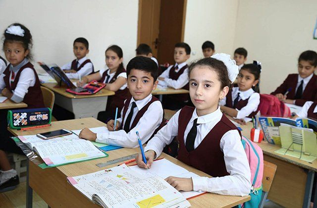 Россия выделит 2 млн. долларов на питание таджикских школьников