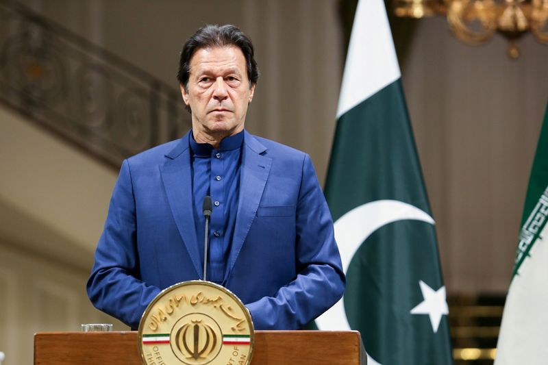 Имран Хан освобожден от должности премьер-министра Пакистана