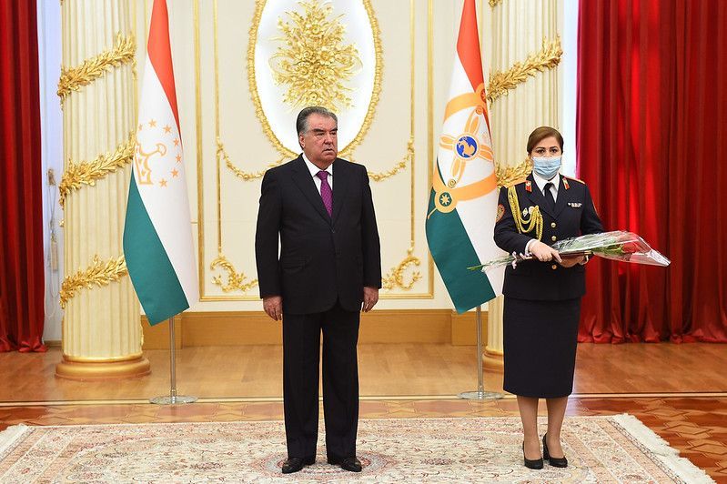В Таджикистане появилась первая женщина-генерал
