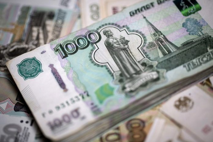 Курс рубля в Таджикистане вырос