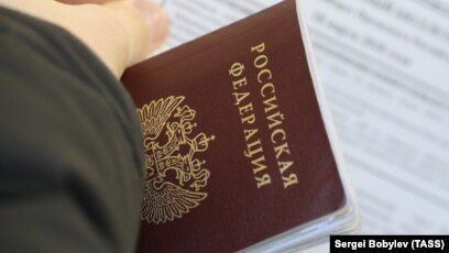 МВД России отменил запрет на въезд для 300 тысяч таджиков и узбеков
