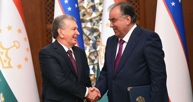 Таджикистан и Узбекистан подписали 36 важных соглашений