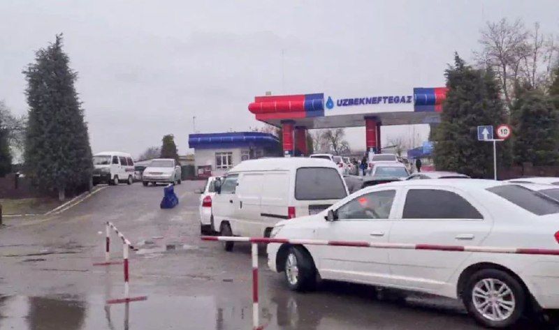 Ӯзбекистон баъди буҳрони барқу газ бо камбуди бензин мувоҷеҳ шуд Ӯзбекистон баъди буҳрони барқу газ бо камбуди бензин мувоҷеҳ шуд