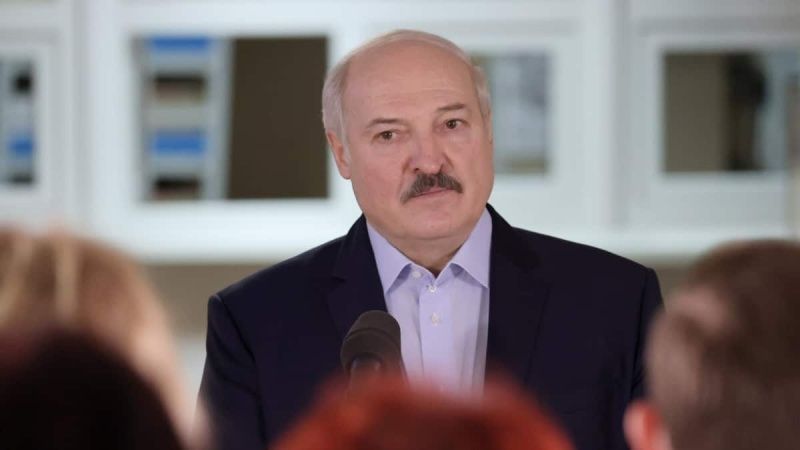 Лукашенко: Беларус талош хоҳад кард, ки соли оянда узви СҲШ шавад
