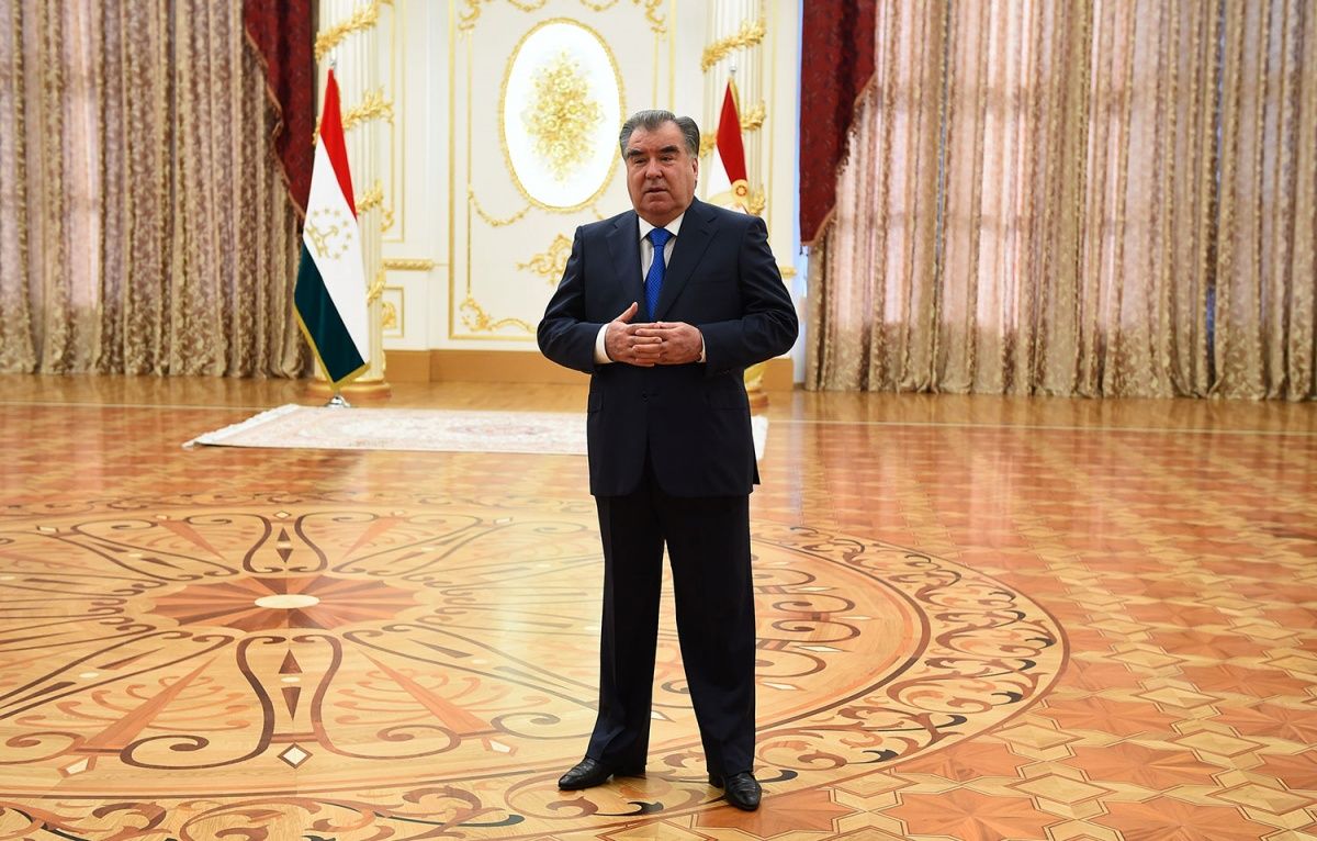 В Таджикистане учреждена новая Госпремия для ученых и преподавателей