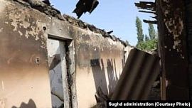 Жители разрушенных сел получили помощь от президента Таджикистана