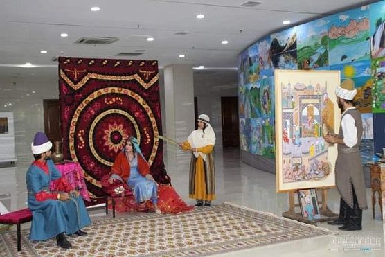 “Рафаэль Востока”: в Душанбе открылась выставка “Последователи Камолиддина Бехзода. Таджикская миниатюра”