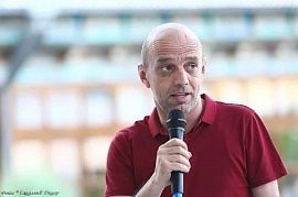 Раҷаб Мирзо: Журналистикаи касбӣ ва қавӣ аз байн намеравад