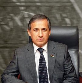 Шариф Раҳимзода: “Дар мамлакатҳои аврупоӣ ҳамаи касбҳо қадри якхела доранд”