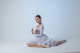 Балерина Асел Нилобекова: "Тоҷикон ба балет бештар алоқаманд мешаванд"