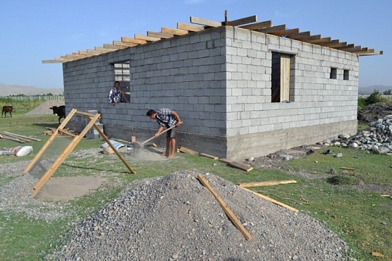 В одном из районов Хатлонской области для детей-сирот построят дома