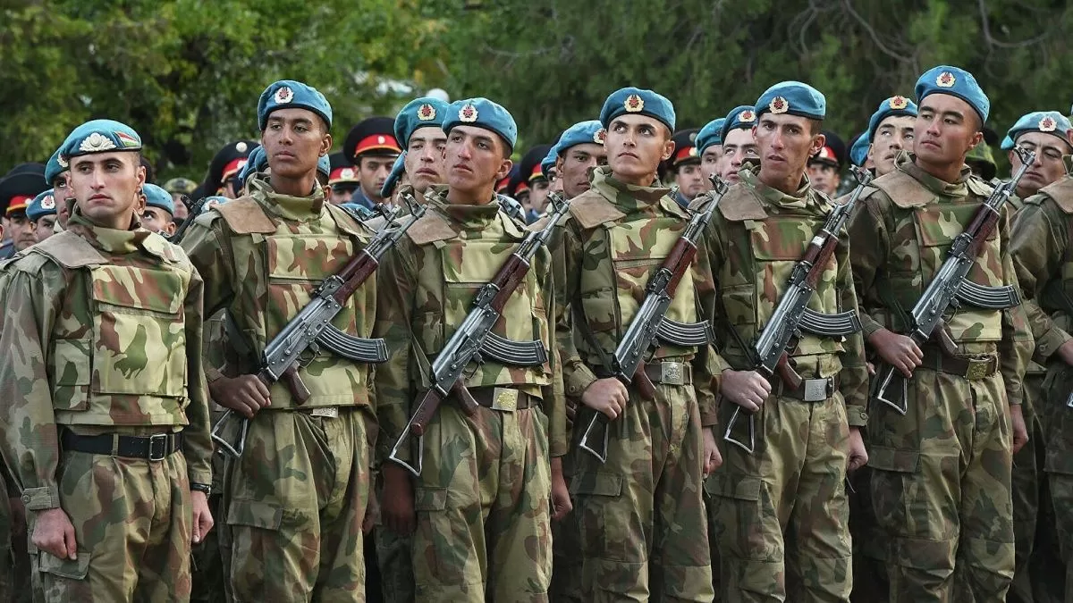 Российские инструкторы проведут обучение в армии Таджикистана
