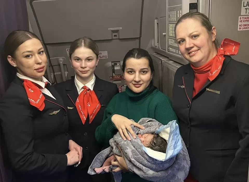 Пассажирка рейса «Жуковский – Душанбе» родила в воздухе