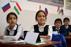 Более $82 млн Россия за 10 лет направила на еду для школьников Таджикистана