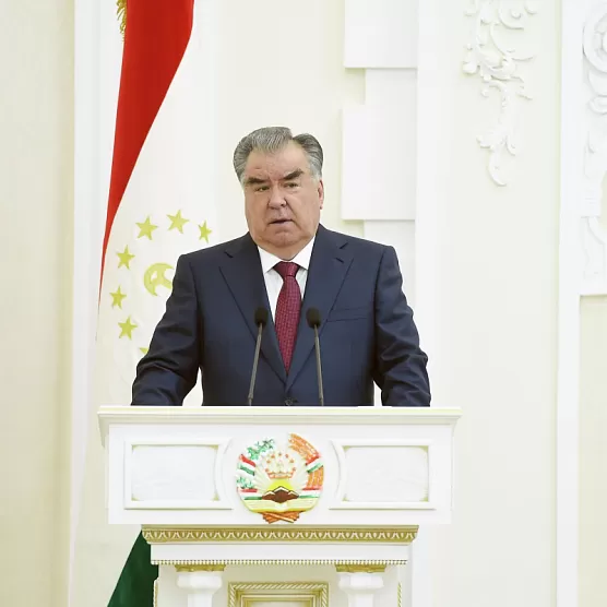 Президент Таджикистана обеспокоен уровнем промпроизводства в Согде