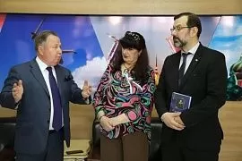 Библиотека Русского дома в Душанбе получила серию книг «Русские писатели-классики и православие»