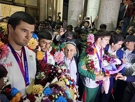 Победители Азиатских игр в Ханчжоу прибыли в Душанбе  