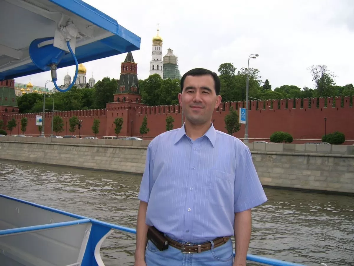Духтури тоҷик. Чӣ гуна Абдувалӣ Раҳимов дар Русия мавқеъ ёфт? Духтури тоҷик. Чӣ гуна Абдувалӣ Раҳимов дар Русия мавқеъ ёфт?