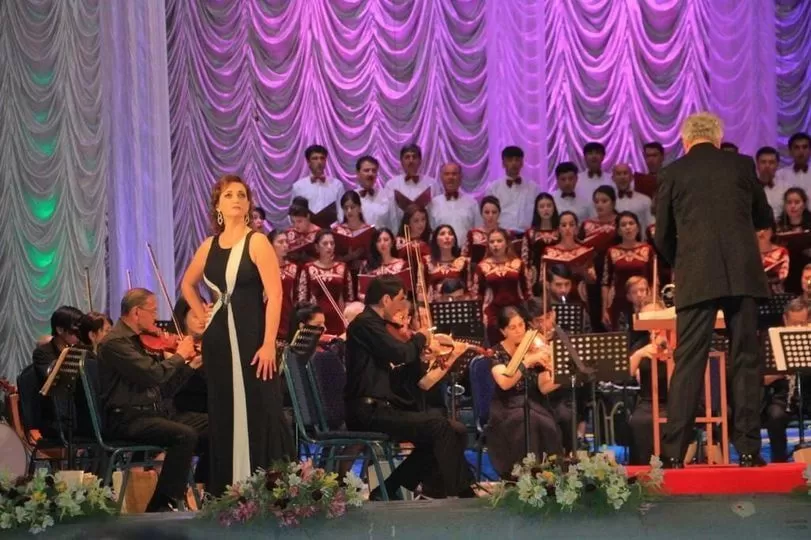 В Душанбе состоится премьера «Травиаты» с участием иностранных артистов 