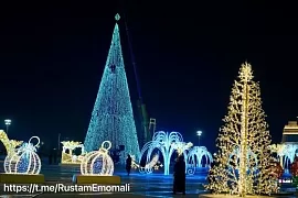 Новогодняя елка Душанбе вошла в топ-10 самых высоких в СНГ