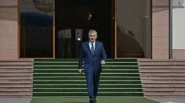 В Таджикистан прибыл президент Узбекистана