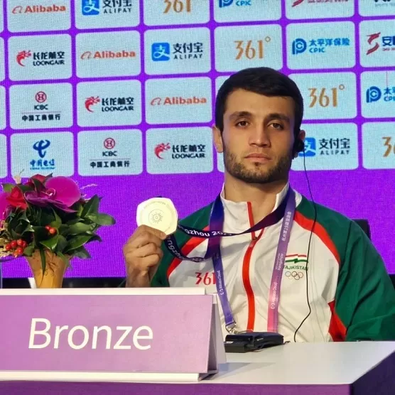Сборная Таджикистана завоевала ещё одну медаль на Азиатских играх в Ханчжоу