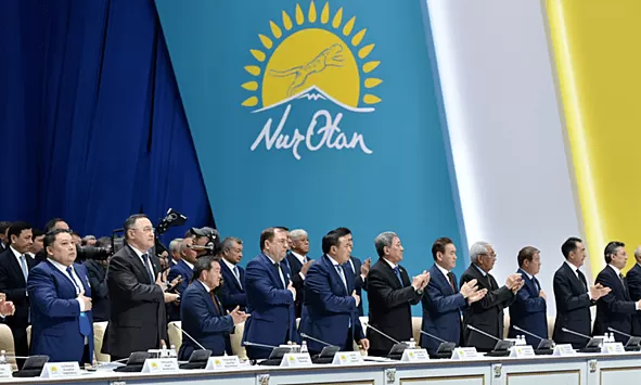 Правящую партию Казахстана переименуют